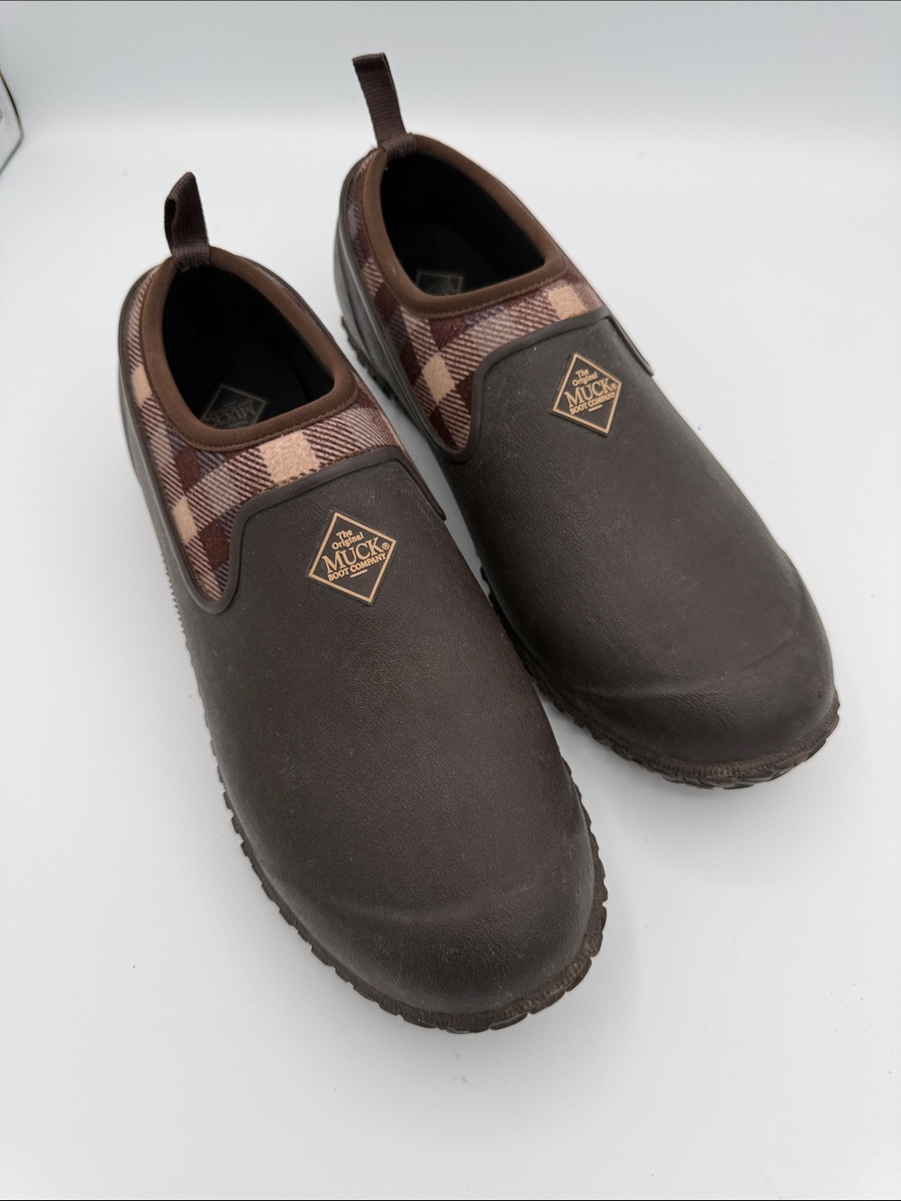 Women’s Brown Slip-On Muck Boot Company Shoe Size 9